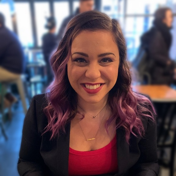 Meet your Posher, Anna - Picture 2 of 5